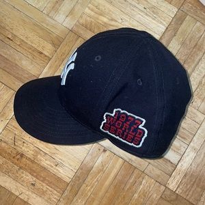 - Men’s NY hat 1977 World Serie - 59fifty-New Era